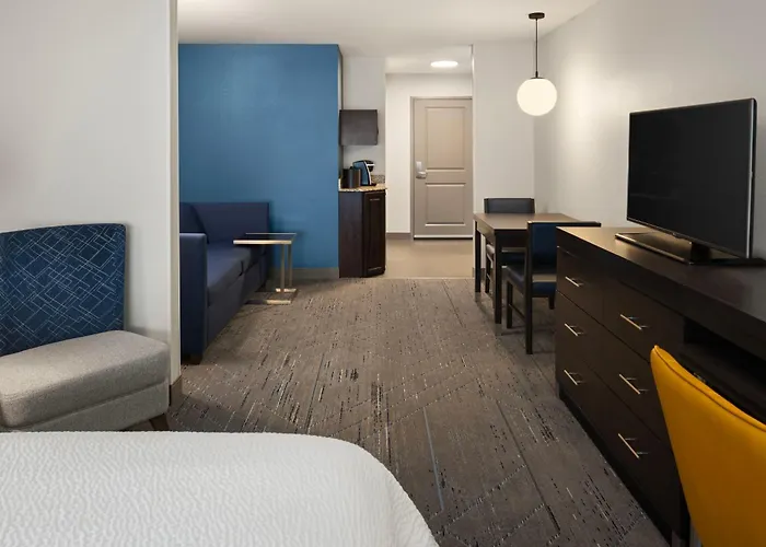 Hotel Express - Quad Cities Area By Ihg 2*