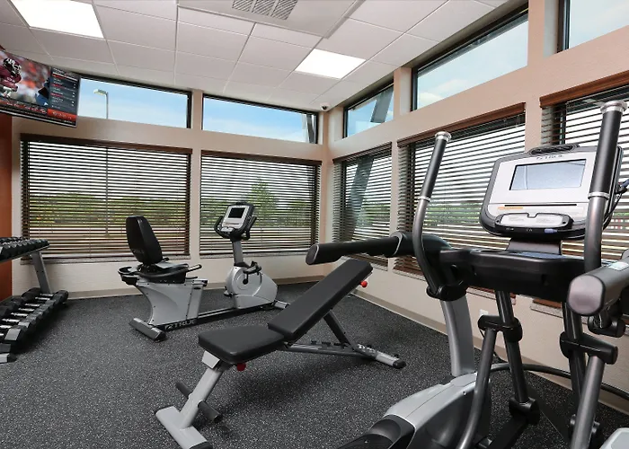 Express - Quad Cities Area By Ihg 2*