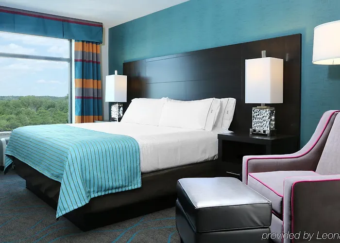 Hotel Express - Quad Cities Area By Ihg
